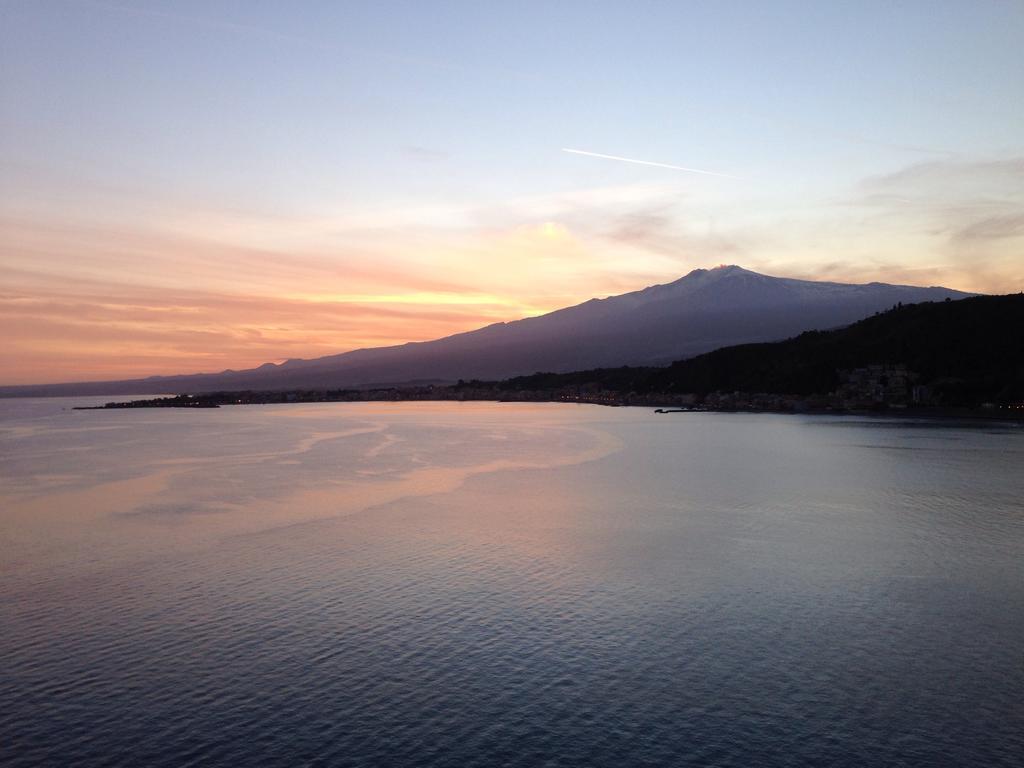 B&B La Stella Di Naxos Giardini Naxos Ngoại thất bức ảnh